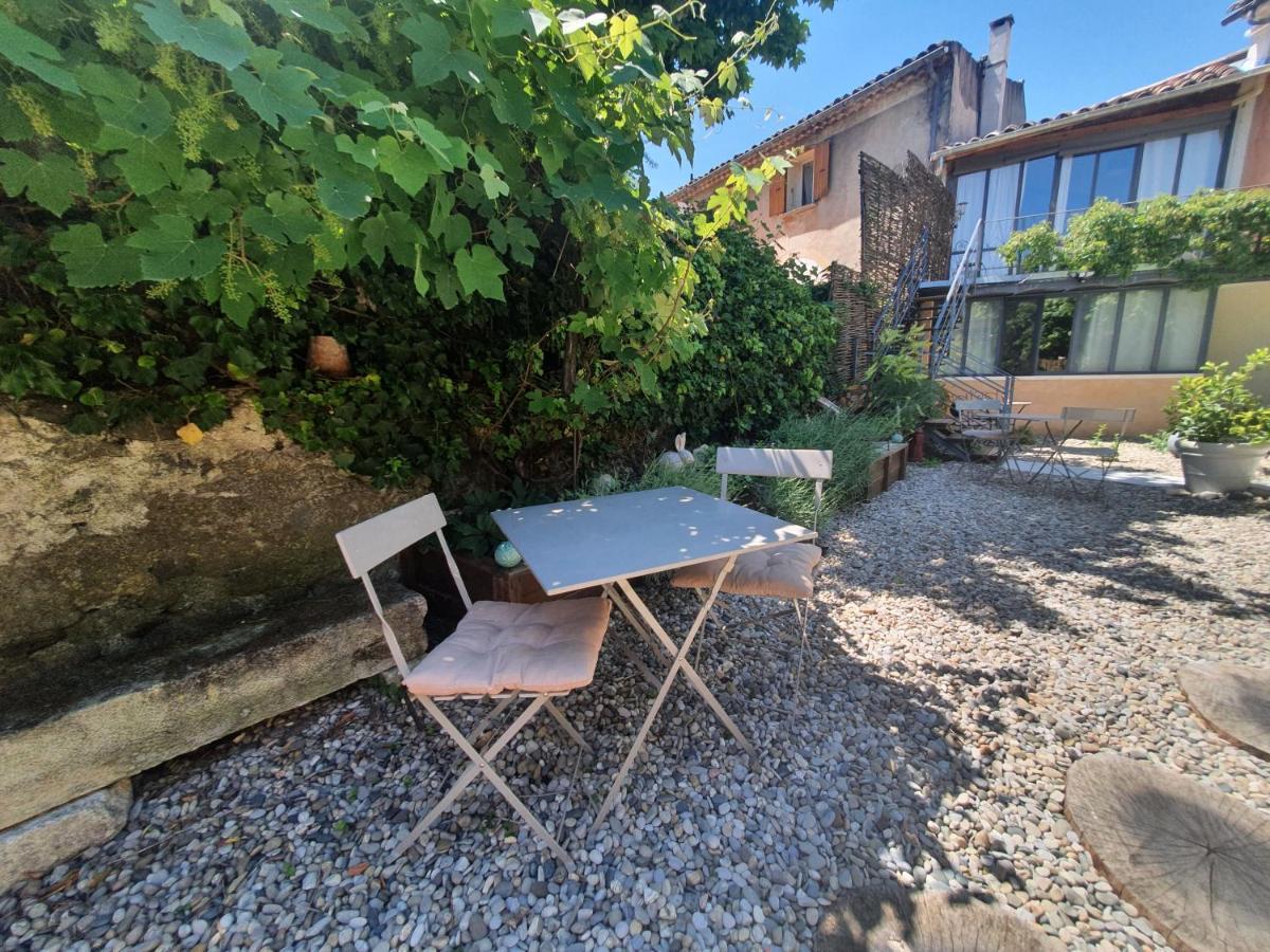 Le Temps Des Pauses Hotel Viviers Exterior photo